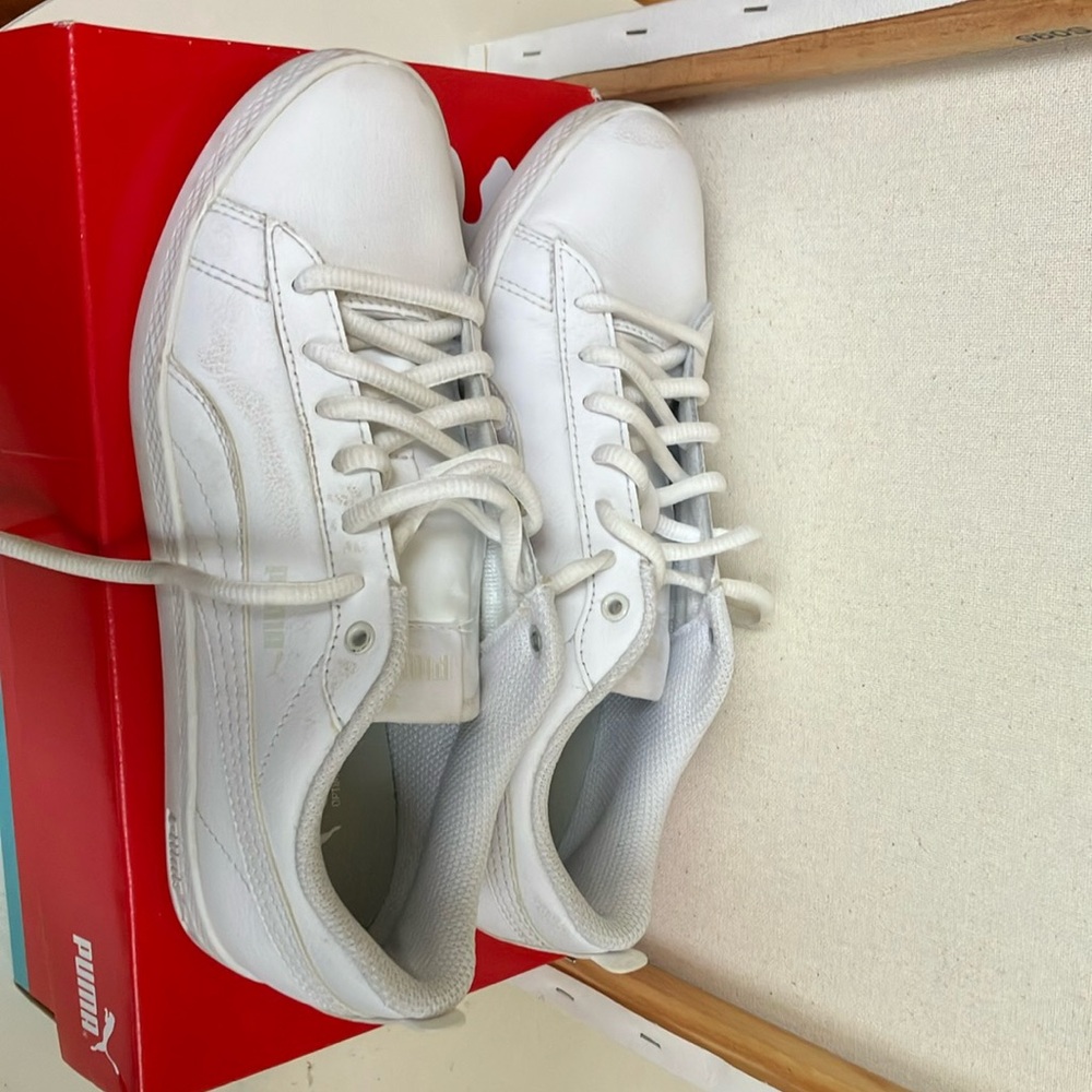Puma White Sneakers Smooth Leather Minimalist